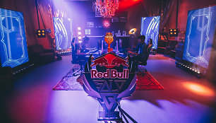 Red Bull Solo Q čempionatas