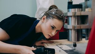 Galimybė mokytis dirbant: pameistrystė padeda regionų jaunimui integruotis į darbo rinką