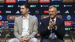 Nando De Colo ir &Scaron;arūnas Jasikevičius