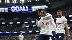 Penkis įvarčius įmušęs „Tottenham“ pakilo į 4 vietą „Premier“ lygoje