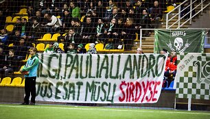 &bdquo;Žalgirio&ldquo; sirgalių baneris buvusiems žaidėjams