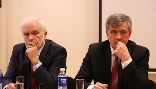 A.Mickevičiaus ir Jono Pauliaus II gimnazijų direktoriai Česlavas Davidovičius ir Adamas Bla&scaron;kevičius