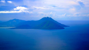 Naujosios Britanijos sala, Papua Naujoji Gvinėja