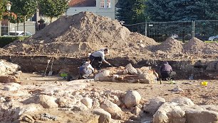 Archeologiniai tyrinėjimai Jono bažnyčios vietoje Klaipėdoje.