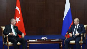 Turkijos prezidentas Recepas Tayyipas Erdoganas ir Rusijos lyderis Vladimiras Putinas