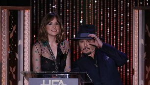 Dakota Johnson ir Johnny Deppas