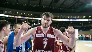 Darju&scaron;as Lavrinovičius