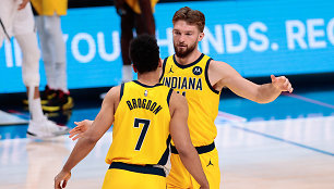 Domantas Sabonis ir Malcolmas Brogdonas