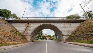 Pradedama Žaliakalnio viaduko rekonstrukcija