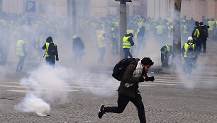 &Scaron;e&scaron;tadienio protestai Prancūzijoje