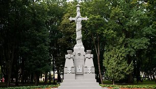 Monumentas Ramybės parke