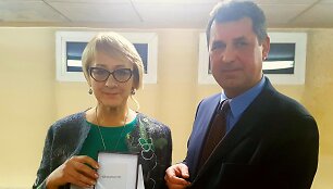 Kultūros ministerijos garbės ženklas &ndash; archyvarei Neringai Če&scaron;kevičiūtei
