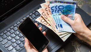 Naujausi išmanieji telefonai: kiek kainuoja Lietuvoje, o kiek JAV ar Lenkijoje?
