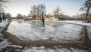 Kaune – keturios nemokamos čiuožyklos po atviru dangumi