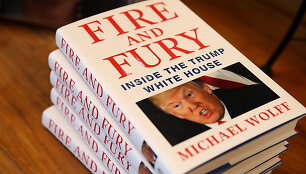 Michaelo Wolffo knyga &bdquo;Ugnis ir įnir&scaron;is: Trumpo Baltųjų rūmų viduje&ldquo;