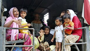 Nelegalūs imigrantai i&scaron; Banglade&scaron;o ir Mianmaro