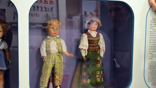 XX a. pirmos pusės lėlės