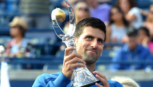 Novakas Džokovičius Toronte i&scaron;kovojo 30-ą &bdquo;Masters&ldquo; serijos titulą