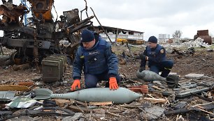 Sprogmenų paieška išlaisvintoje Ukrainos teritorijoje