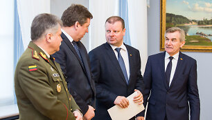 Vytautas Jonas Žukas, Raimundas Karoblis, Saulius Skvernelis ir Viktorias Pranckietis