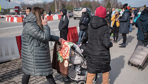 Į Europą besitraukiantys ukrainiečiai