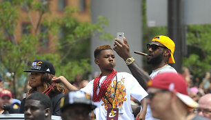 LeBronas Jamesas su sūnumi