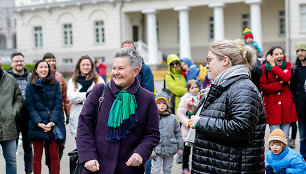 Dovilė Filmanavičiūtė, Rasa Račienė