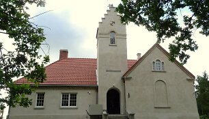 Restauruota Kurnėnų L. Radziukyno mokykla