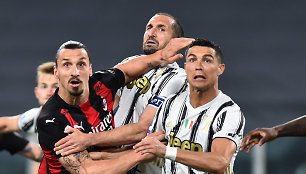 Zlatanas Ibrahimovičius, Giorgio Chiellini ir Cristiano Ronaldo