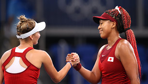 Marketa Vondrousova ir Naomi Osaka