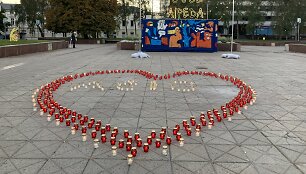 Klaipėdoje simboline akcija i&scaron;tartas &bdquo;Ačiū&ldquo; visiems donorams ir jų artimiesiems.