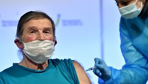 Vakcinavimas nuo koronaviruso Ukrainoje