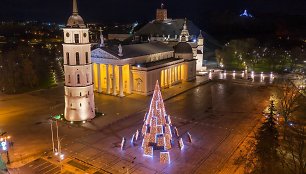 Vilniaus kalėdinė eglė iš paukščio skryžio 