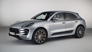 „Porsche Macan Turbo“ su „Performance Package“ 