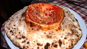 „Pizza Stromboli“: galbūt atrodo ne kaip, tačiau skonis – sunkiai pamirštamas