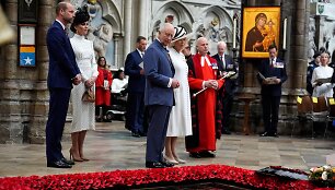 Pergalės dienos Europoje minėjimas Britanijoje / JORDAN PETTITT / AFP