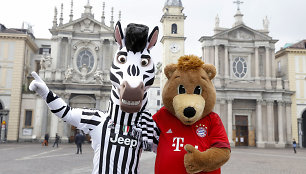 Rungtynes Turine reklamuoja „Bayern“ ir „Juventus“ talismanai