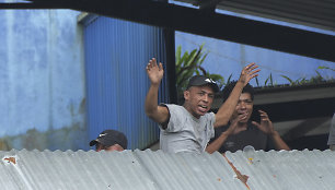 Ekvadore per riaušes kalėjime žuvo 44 kaliniai, dar 108 pabėgo