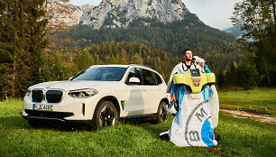 Naujausia elektrinė BMW transporto priemonė