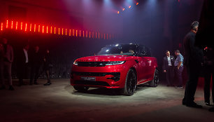 Naujasis „Range Rover Sport“