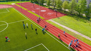 Vilniaus Simono Stanevičiaus progimnazijoje esantis stadionas