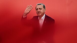Recepas Tayyipas Erdoganas mitingo Stambule metu