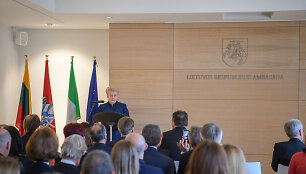 Dalia Grybauskaitė atidarė naują Lietuvos ambasadą Italijoje