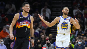 Devinas Bookeris ir Stephenas Curry