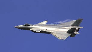 Kinijos naikintuvas J-20