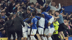 „Everton“ triumfas