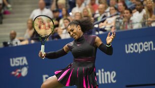 Serena Williams &bdquo;US Open&ldquo; starte užtkrintai nugalėjo Jekateriną Makarovą