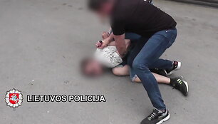 60a60110f332bvideo_60a600f989ffc