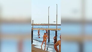 6103b8cec74e4video_6103b8c3c0f61