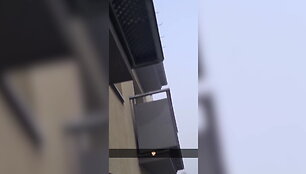 60e5a314e11f0video_60e5a30f1c379